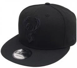 New Era Milwaukee Bucks Black On Black NBA Snapback Cap 9fifty 950 OSFA Exclusive Limited Edition